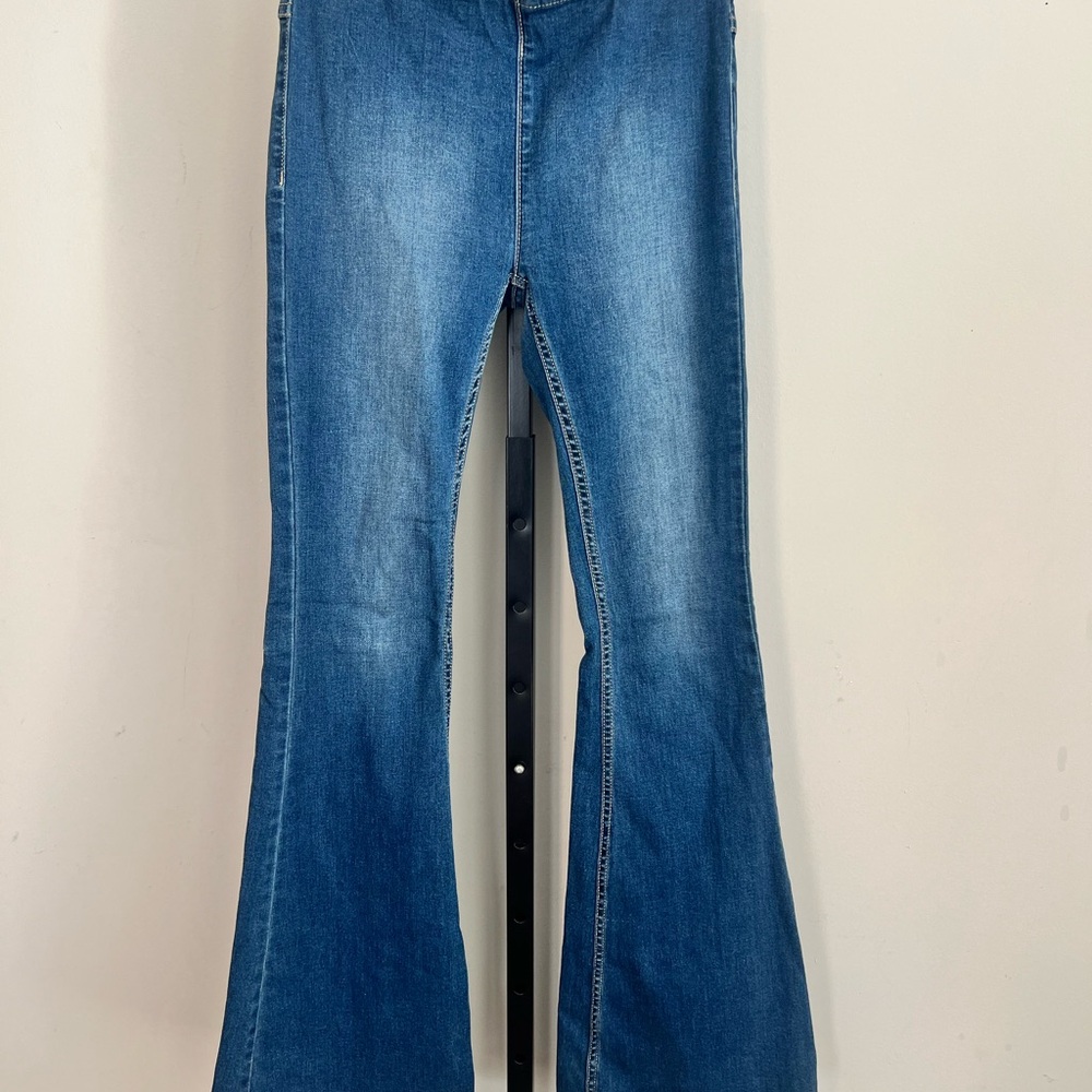 Free People Indigo Flare Jeans Sz 26